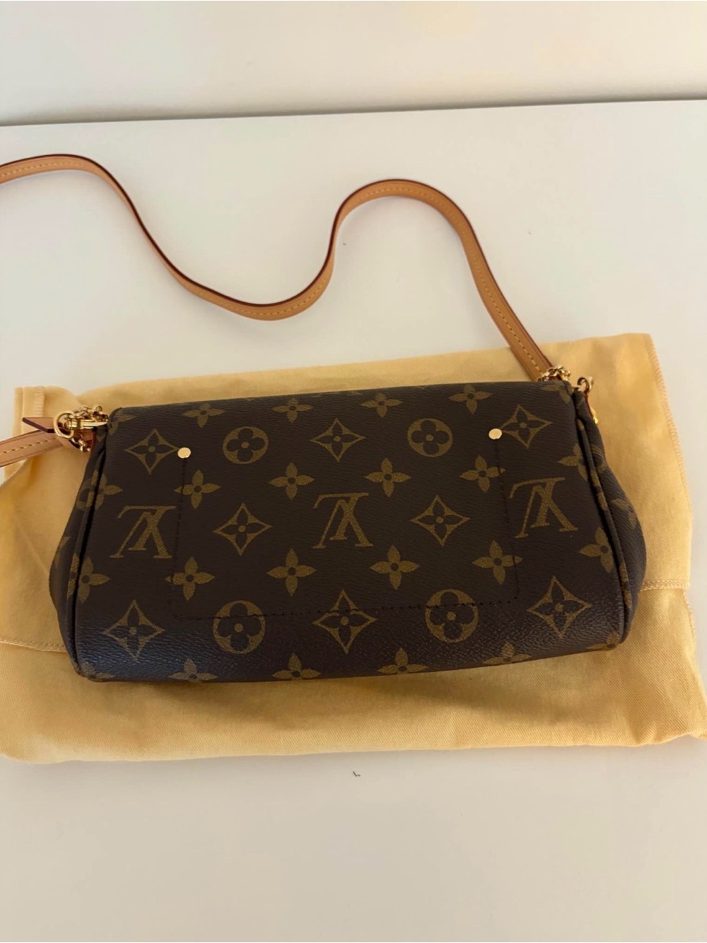 Louis Vuitton Monogram Crossbody Shoulder Bag - Brown & Tan